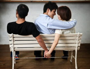 Hành vi vi phạm luật hôn nhân gia đình ngoại tình xử lý như thế nào?